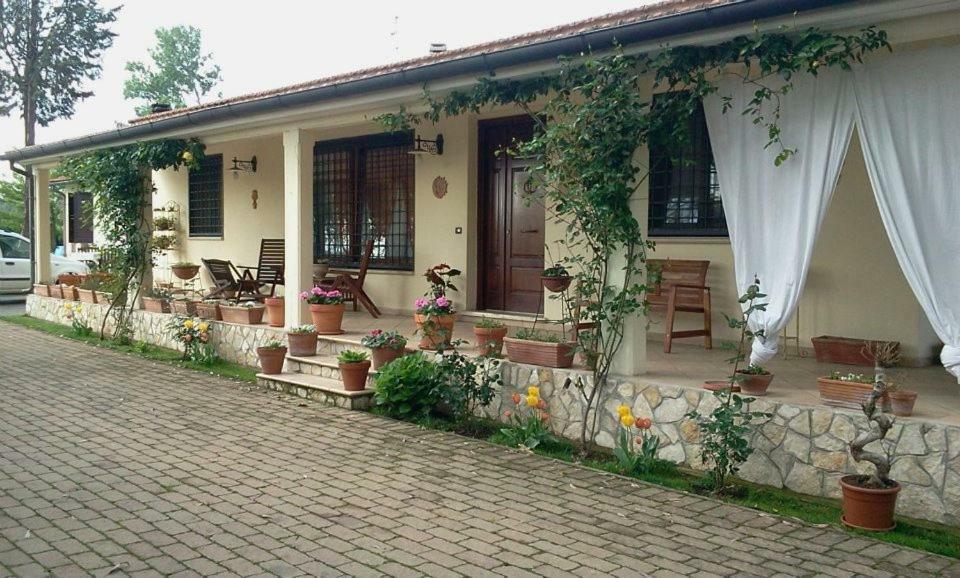 B&B Rolu Formello Luaran gambar